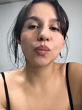 Daniela-rosee online show from November 27, 2:46 am