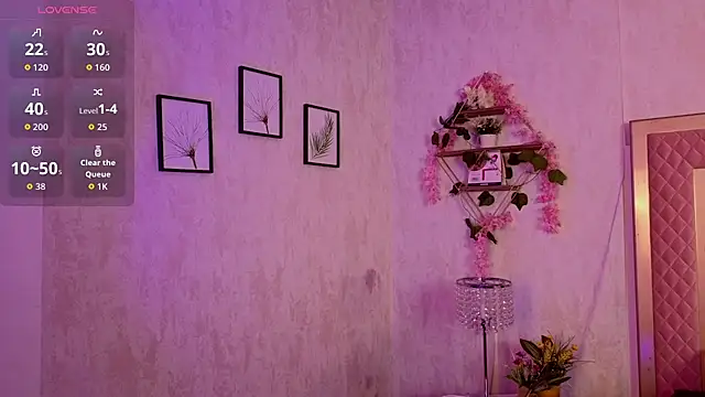 RobinBennett online show from December 4, 12:36 pm