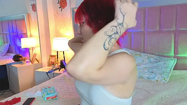 RobinBennett online show from February 13, 1:29 pm