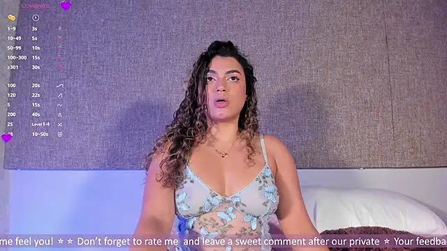 Salomeferreira  online show from October 18, 5:03 pm