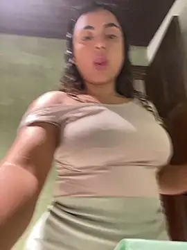 Salomeferreira  online show from October 23, 4:06 pm