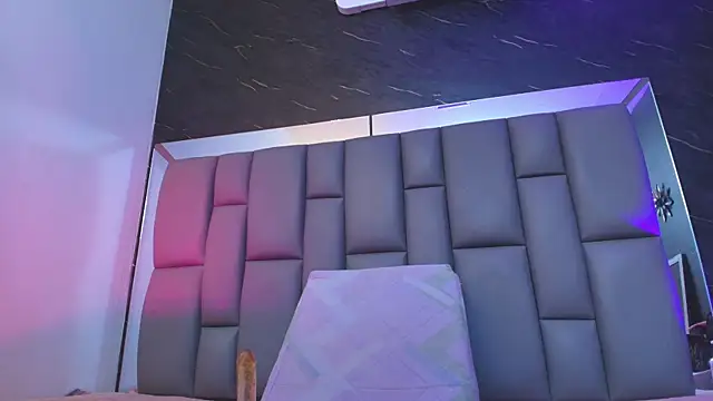 kissme luna online show from September 24, 7:06 pm