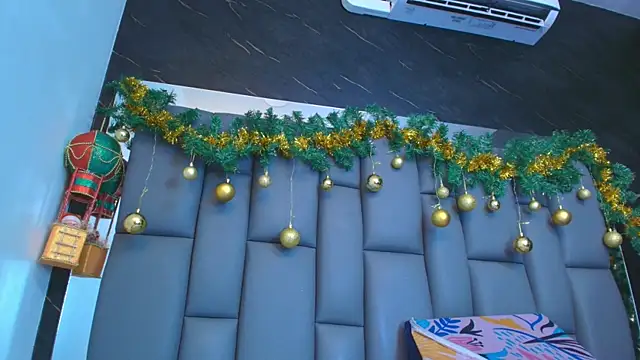 kissme luna online show from December 16, 7:08 pm