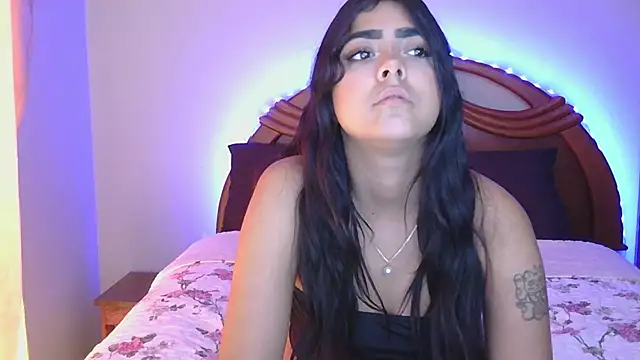 Snapshot of Gia_Massa chatting on September 19, 7:47 pm Gia Massa online show from September 19, 7:47 pm