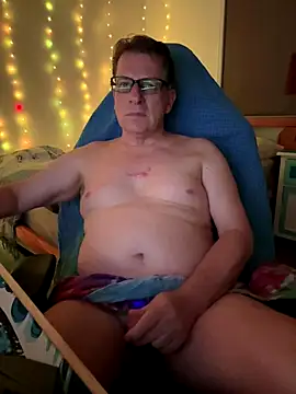 ice717 online show from November 24, 11:21 am