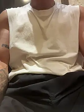 gooodboiii online show from June 22, 4:48 pm