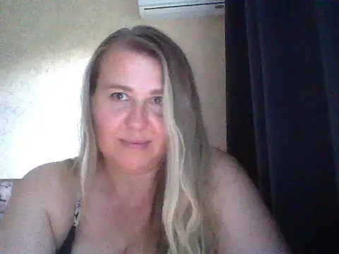 Solinaa online show from July 4, 4:35 pm