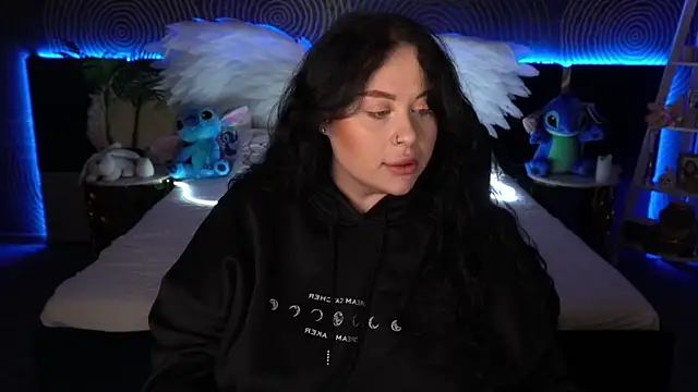 SerahMirabeli online show from October 23, 7:12 pm