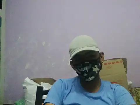 Snapshot of Manslust chatting on November 12, 7:42 am Manslust online show from November 12, 7:42 am