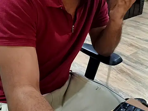 Snapshot of ZoroArcher chatting on October 1, 6:03 pm ZoroArcher online show from October 1, 6:03 pm