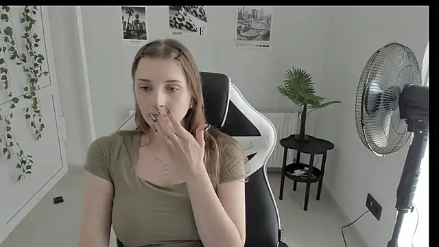 NeyliDream online show from June 23, 1:20 pm