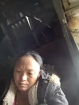 Snapshot of Samdim23 chatting on November 17, 1:11 am Samdim23 online show from November 17, 1:11 am