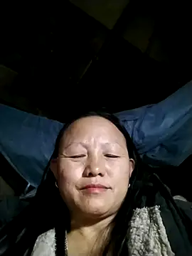 Snapshot of Samdim23 chatting on December 1, 2:11 pm Samdim23 online show from December 1, 2:11 pm