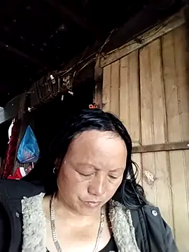 Snapshot of Samdim23 chatting on December 3, 3:47 am Samdim23 online show from December 3, 3:47 am