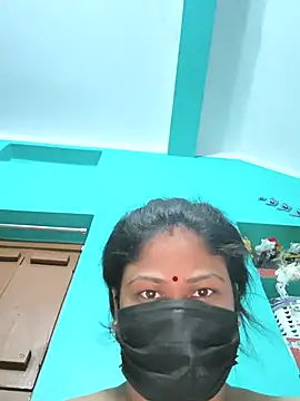 Snapshot of cuteeepriya chatting on October 27, 11:36 am cuteeepriya online show from October 27, 11:36 am