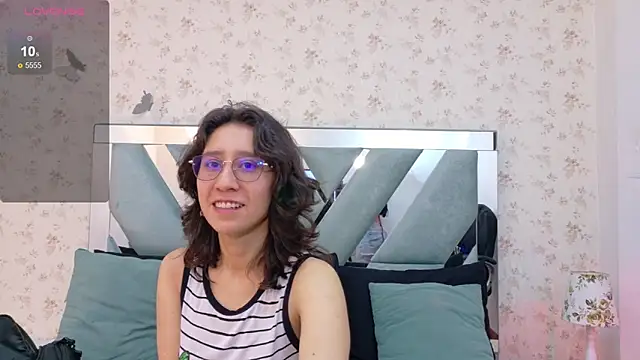 Snapshot of jupiterysaturno chatting on September 18, 4:42 pm jupiterysaturno online show from September 18, 4:42 pm