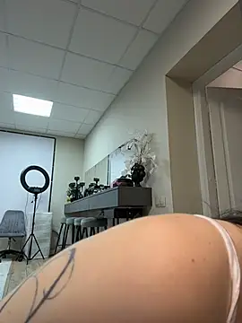 MaryMe   online show from April 9, 5:07 am