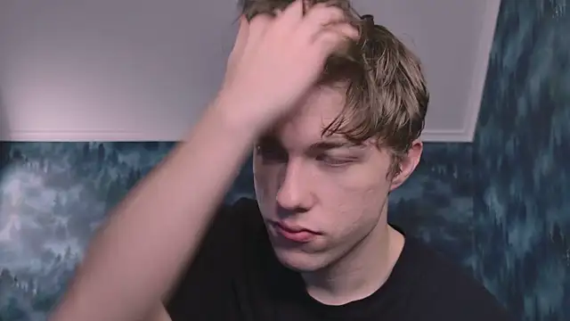 MarkShot  online show from November 3, 5:36 pm