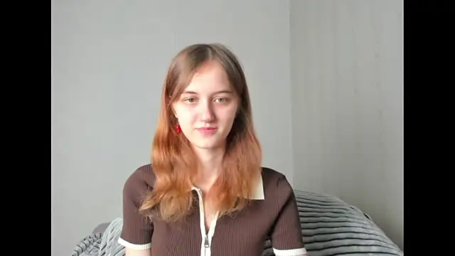 Snapshot of dreamy_pollyyy chatting on January 13, 3:23 am dreamy pollyyy online show from January 13, 3:23 am