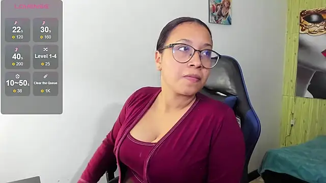 susan mooree online show from February 20, 7:47 pm