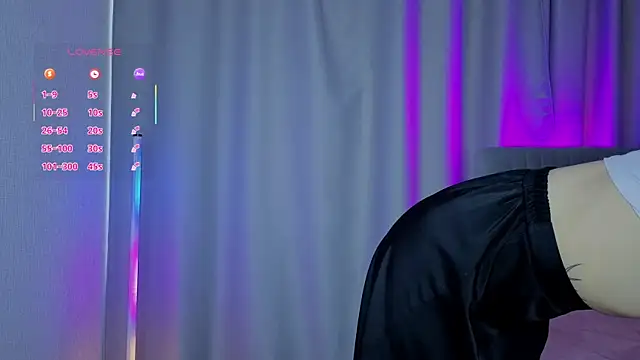 Snapshot of RicingMining chatting on October 10, 5:06 am RicingMining online show from October 10, 5:06 am