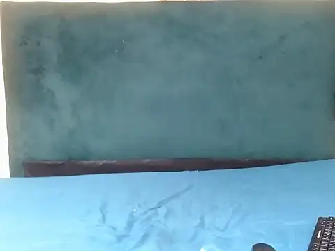 Freaky-Nicky18 online show from November 18, 12:20 pm