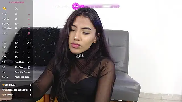 Snapshot of Deysha_Garcias chatting on February 14, 3:47 am Deysha Garcias online show from February 14, 3:47 am