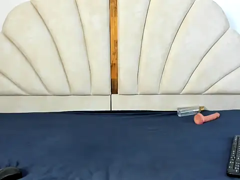 Snapshot of Kimberly_TaylorX chatting on September 18, 7:49 pm Kimberly TaylorX online show from September 18, 7:49 pm