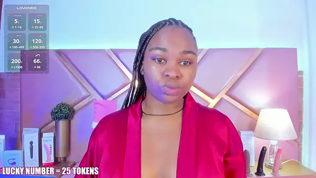 Snapshot of SophieSinclair chatting on February 26, 12:48 pm SophieSinclair online show from February 26, 12:48 pm