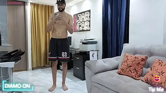 Thomas redcol online show from September 24, 7:39 pm