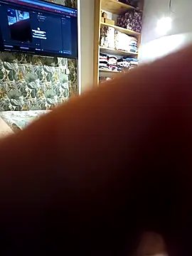 roi-du-silence online show from November 7, 11:38 pm