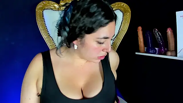 Bagiolett online show from November 7, 7:25 pm