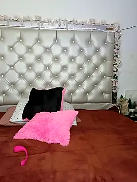 ZARAY 1118 online show from November 28, 7:49 pm