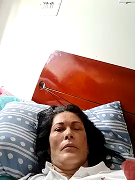 ZARAY 1118 online show from December 5, 5:20 pm