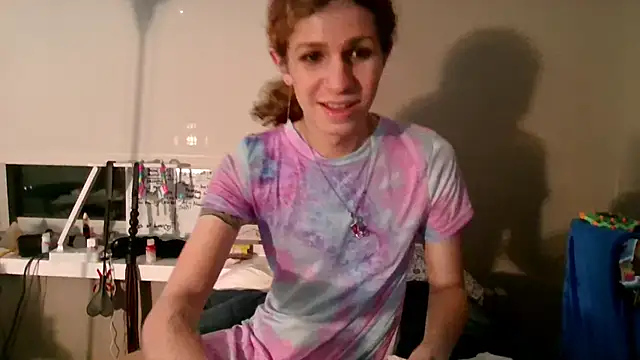 cuddlyavenue online show from October 23, 1:27 am