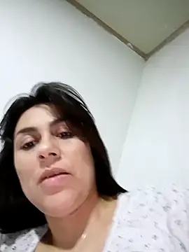 vanessa-titisM online show from November 1, 12:34 am