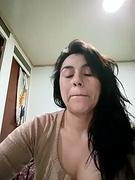 vanessa-titisM online show from November 29, 3:20 am