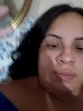 Snapshot of luablancax2021 chatting on October 10, 3:11 pm luablancax2021 online show from October 10, 3:11 pm