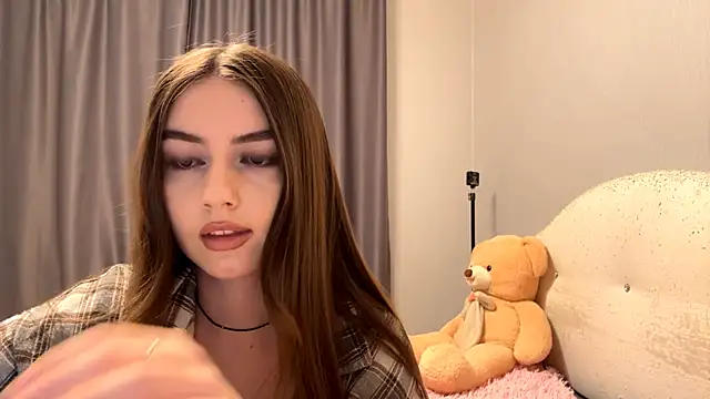 CatherinDream online show from December 3, 12:58 pm