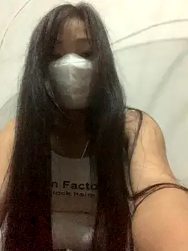 Snapshot of Heidi-i chatting on October 16, 8:43 pm Heidi-i online show from October 16, 8:43 pm