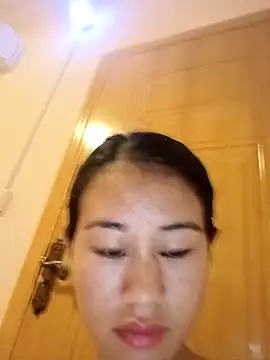 Snapshot of luy-xinh02 chatting on September 27, 2:11 pm luy-xinh02 online show from September 27, 2:11 pm