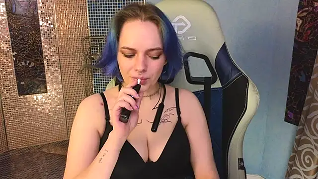 Eniferi online show from November 9, 3:43 pm