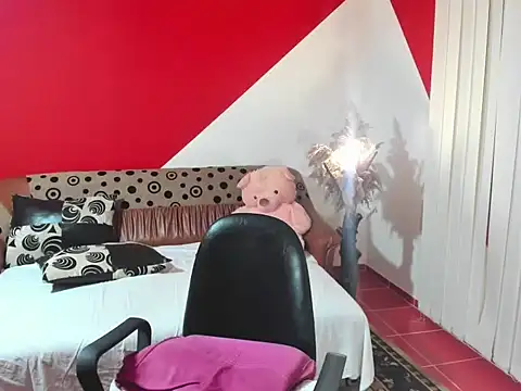 Soffy Skye online show from November 28, 4:15 am