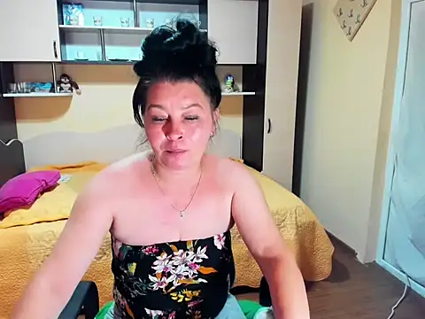 Soffy Skye online show from May 29, 4:54 am