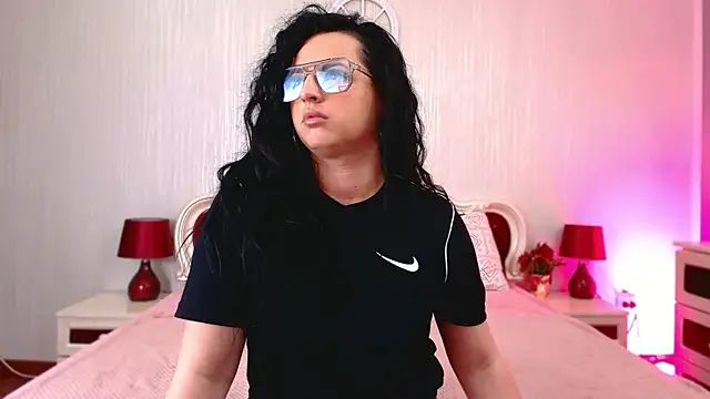 Missy Skye online show from March 27, 7:25 am