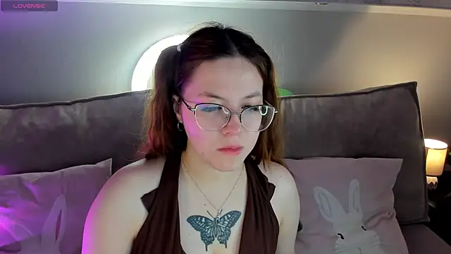 Krysadapp online show from March 18, 1:09 am