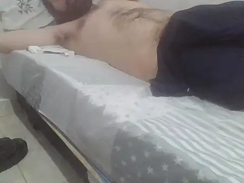 Snapshot of PaiOtto chatting on November 17, 4:07 am PaiOtto online show from November 17, 4:07 am