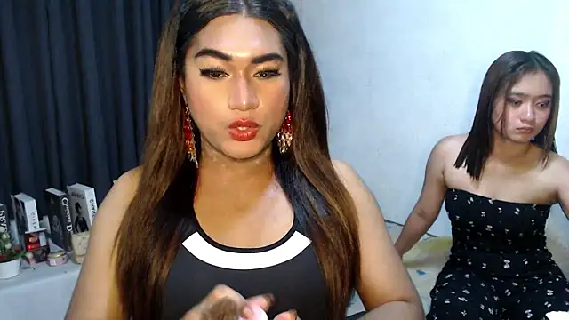 Snapshot of Elysia_Fox chatting on March 6, 6:32 am Elysia Fox online show from March 6, 6:32 am