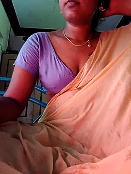 Snapshot of Tamil_Kavitha chatting on May 6, 5:14 am Tamil Kavitha online show from May 6, 5:14 am