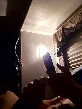 larry36 12 online show from February 9, 7:01 am